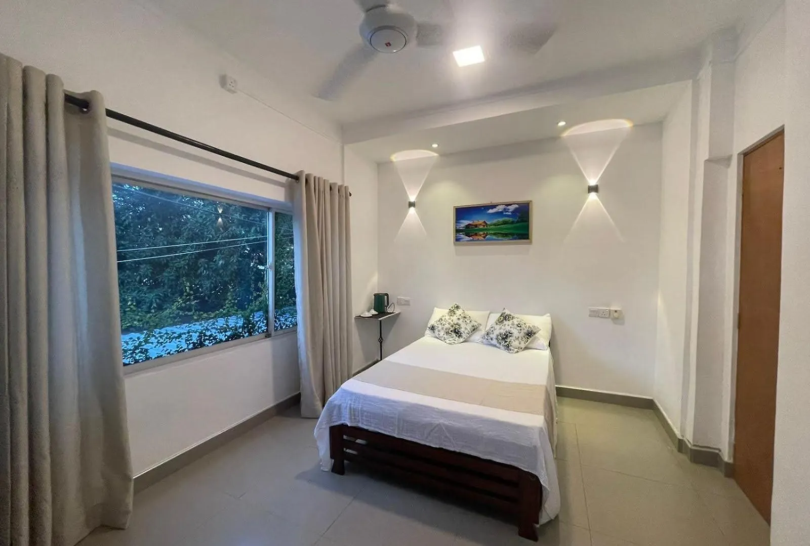 Room Near Airport In Negombo Sri Lanka
