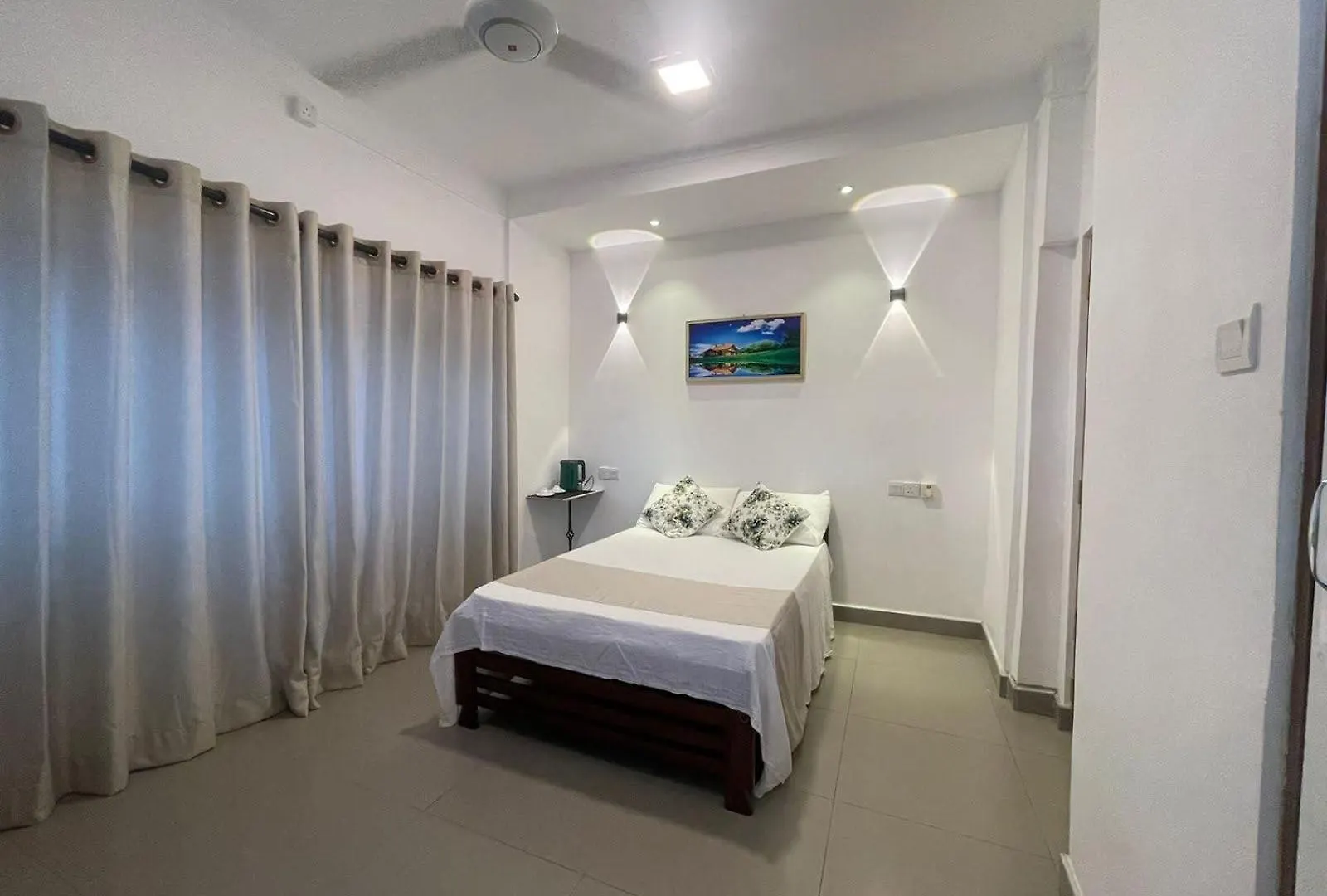 Room Near Airport In Νεγκόμπο Διαμέρισμα